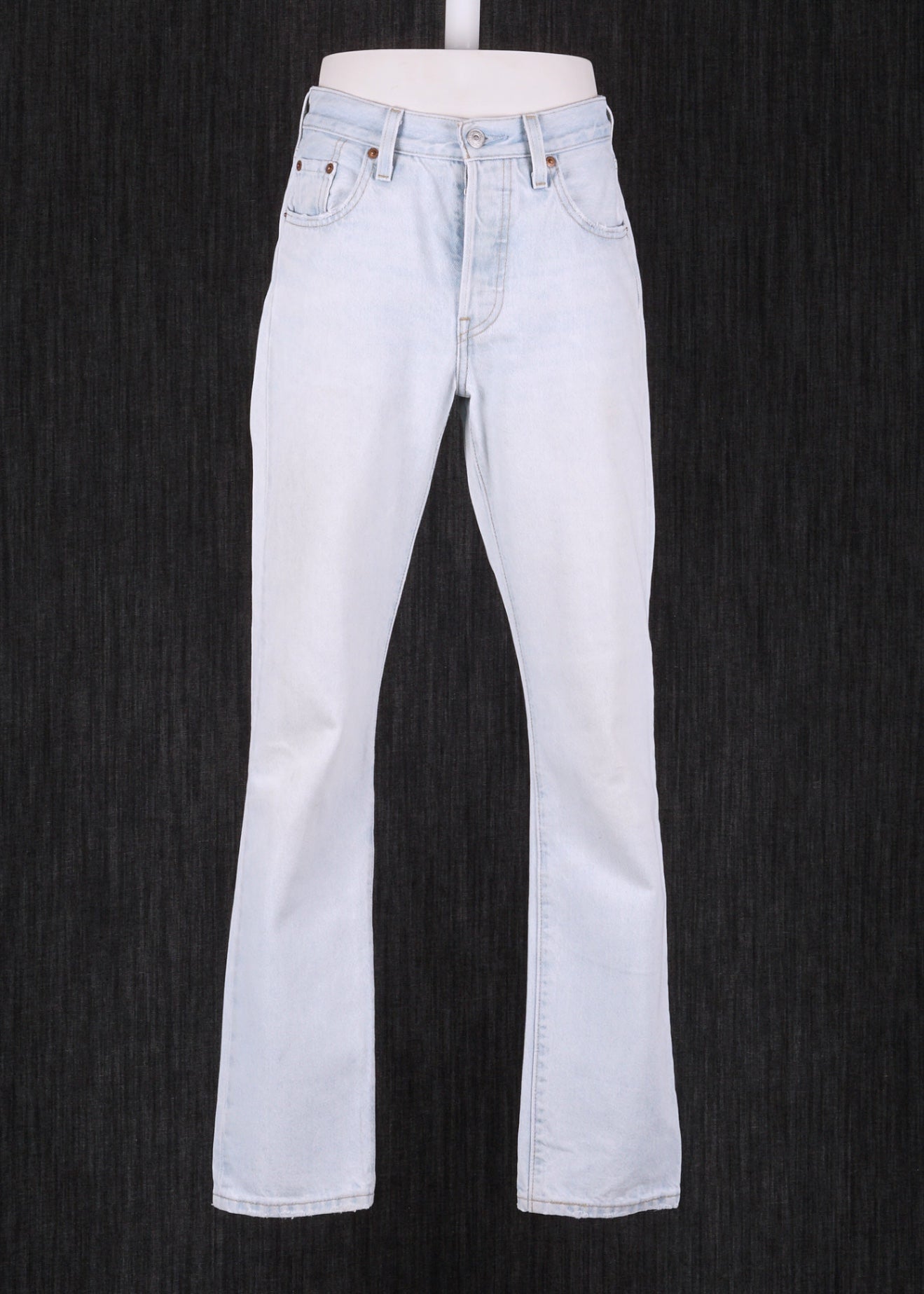 Vintage Straight Levi's 501 Blue size 23 / 29 for Unisex