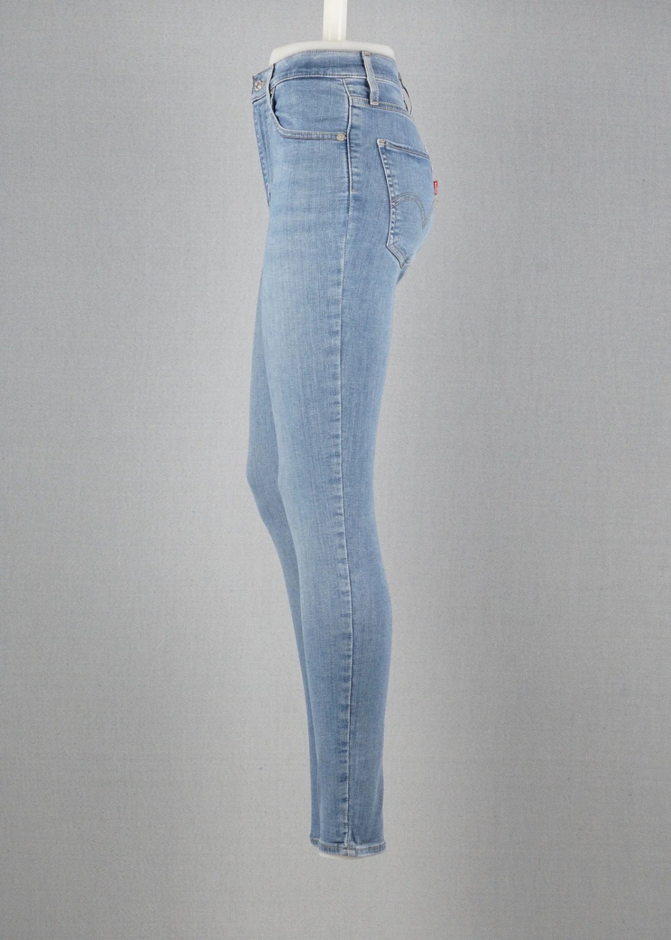 Vintage Skinny Levi's Light Blue size 23 / 29
