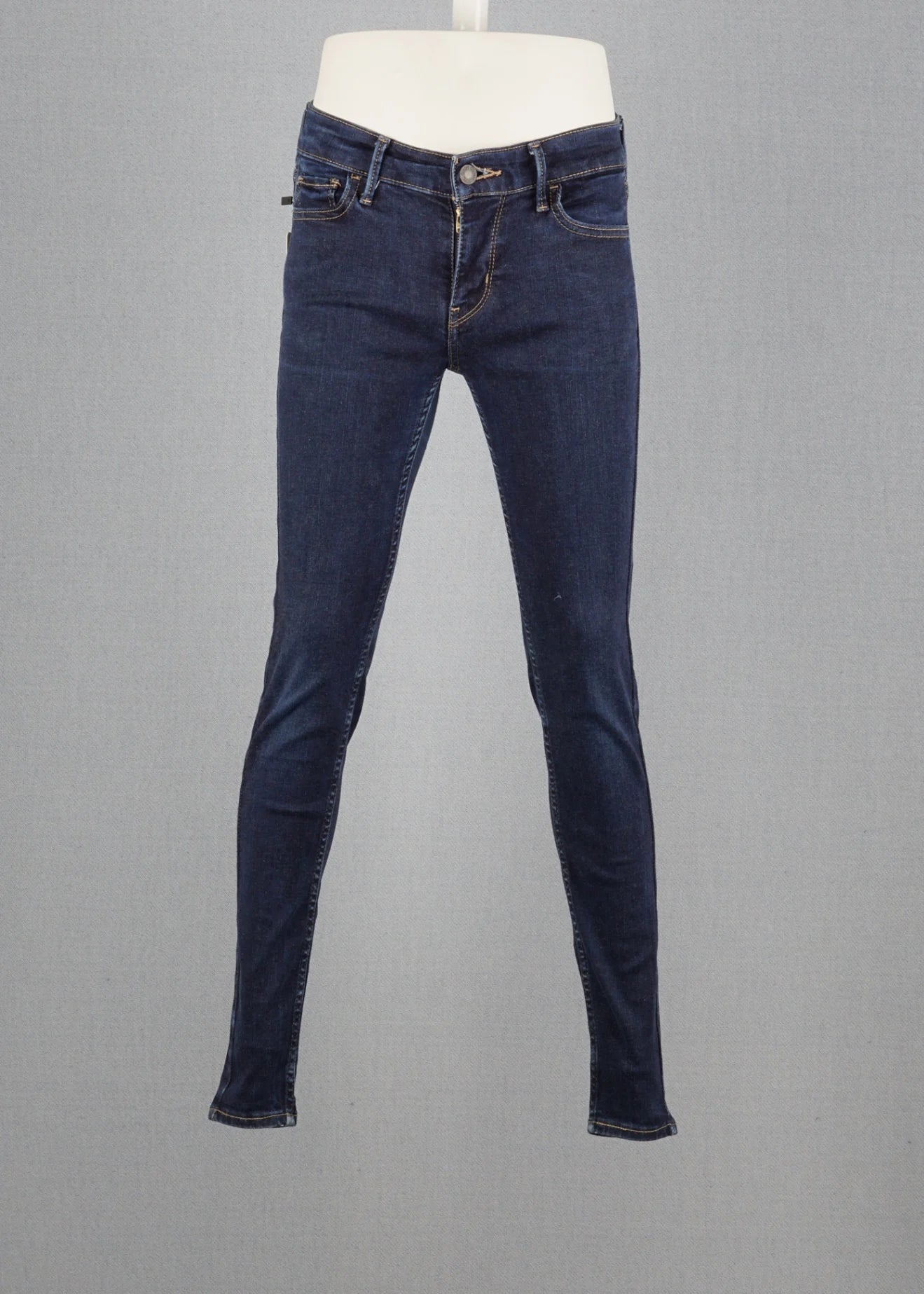 Vintage Skinny Levi's 710 Blue size 22 / 26