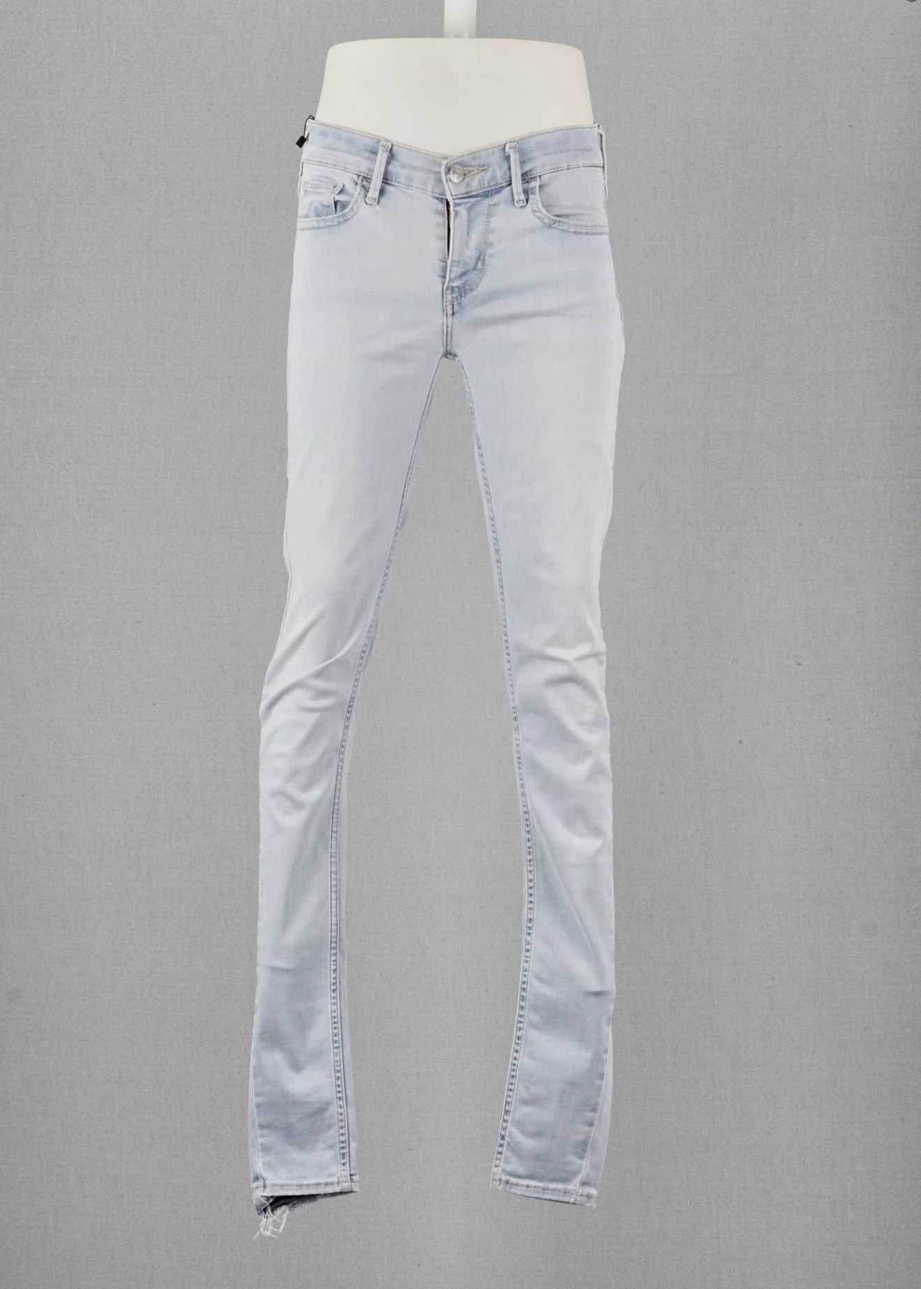 Vintage Skinny Levi's Blue size 23 / 32