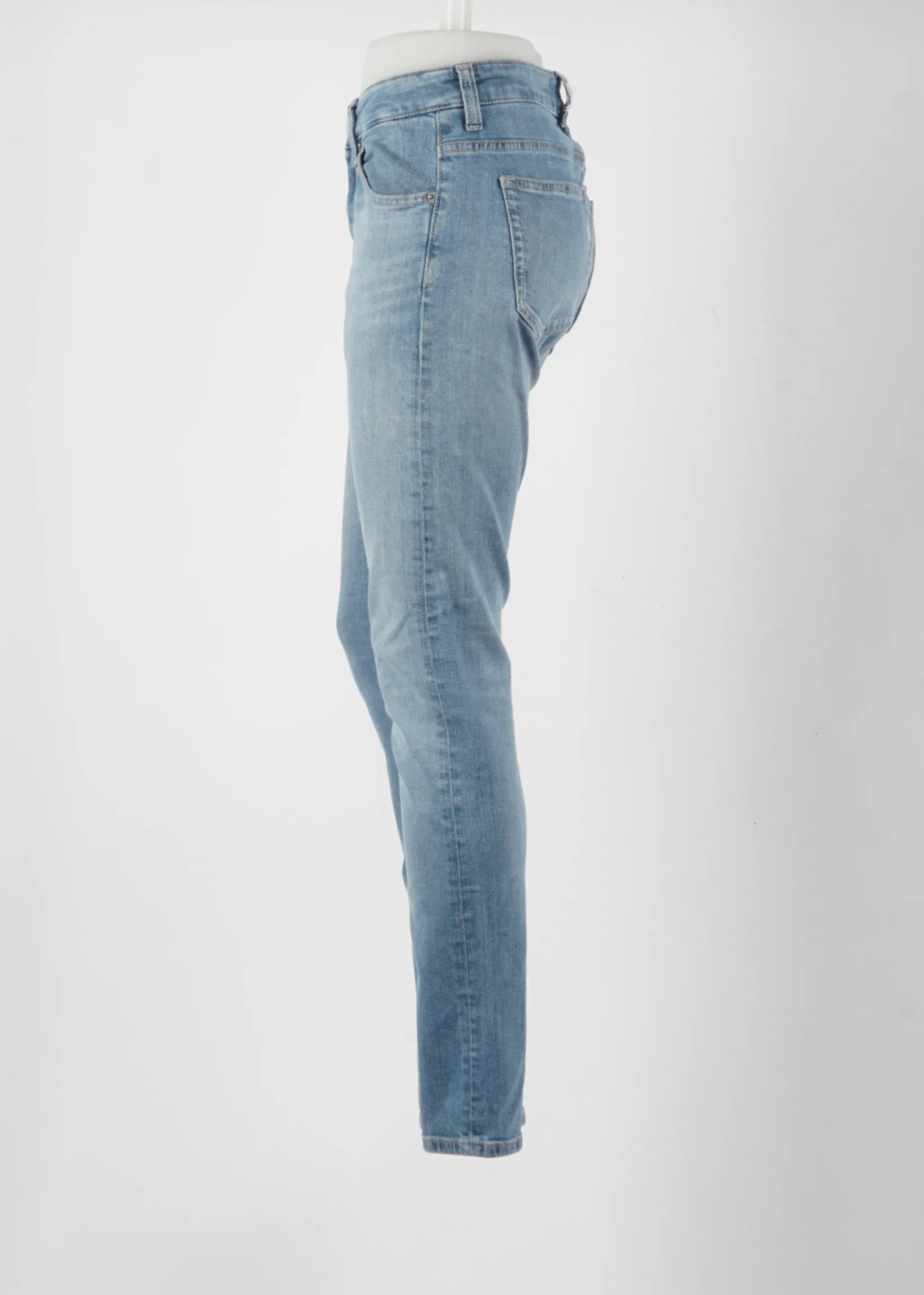 Slim MUD Jeans in Blue size 25/30