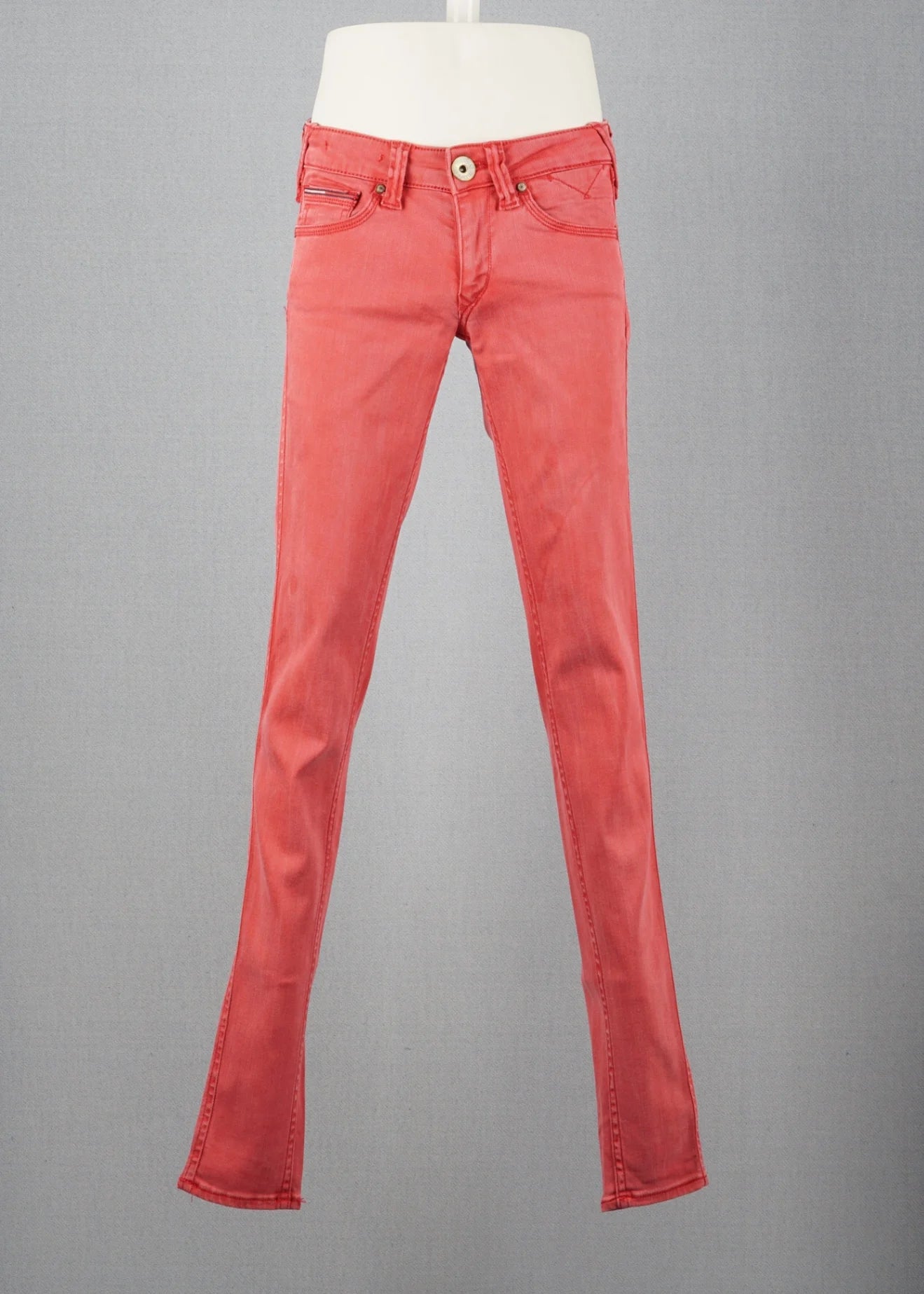 Vintage Skinny Tommy Hilfiger Red size 24 / 32