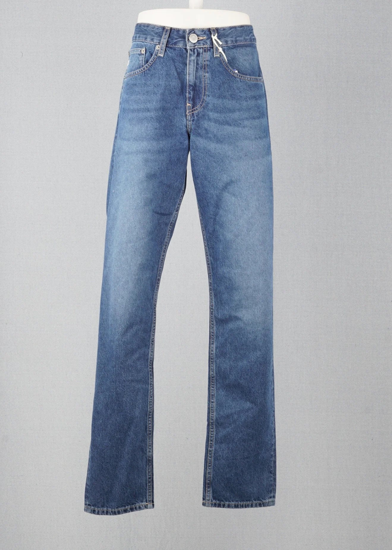 Vintage Straight MUD Blue size 24 / 32
