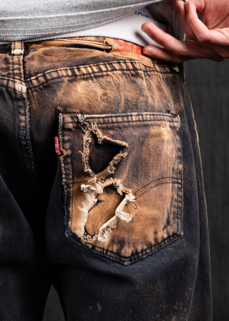 Upcycled Jeans by De Broeken Dealer